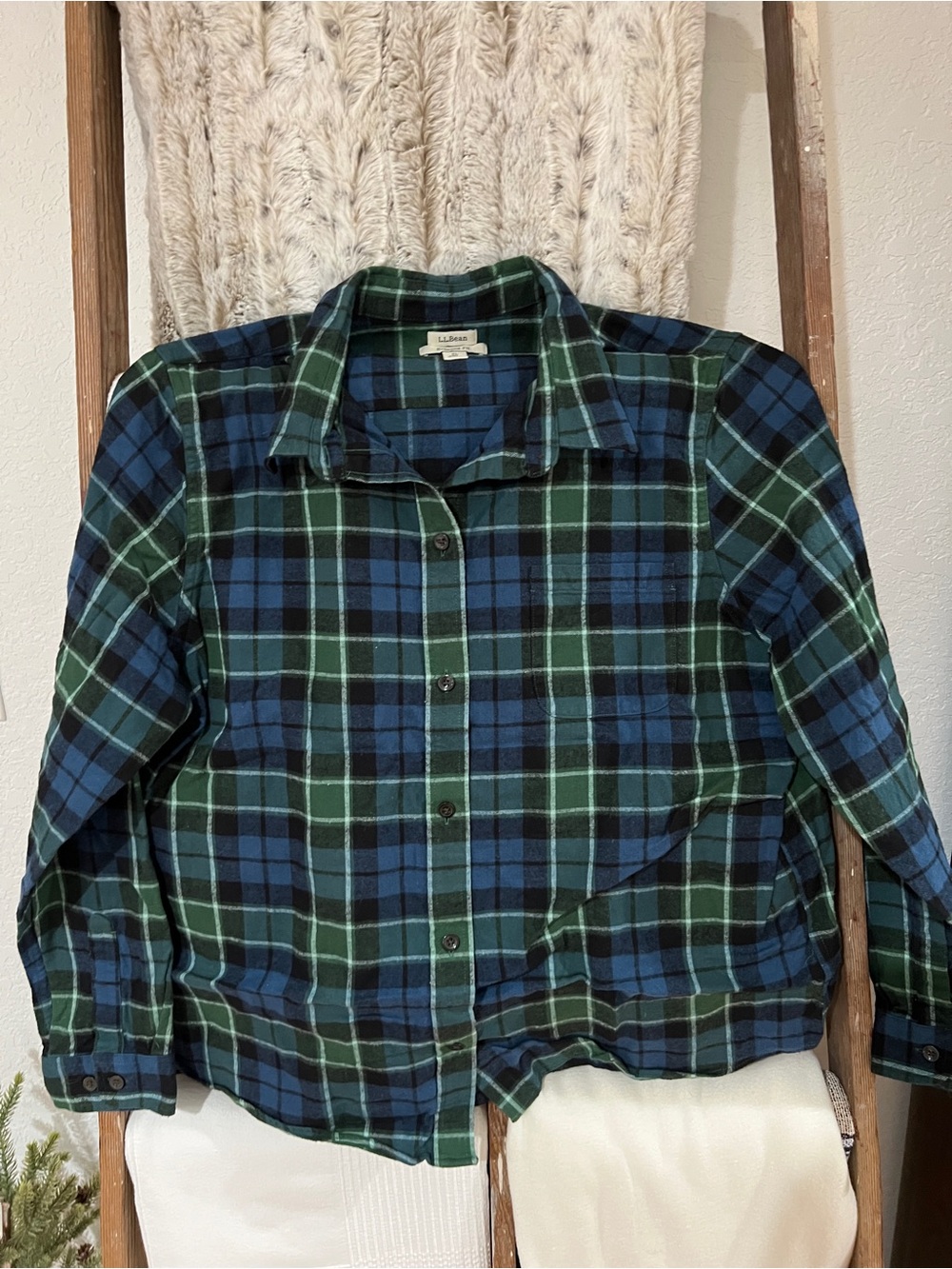 L.L. Bean Women's Blue & Green Plaid Button-Up Flannel